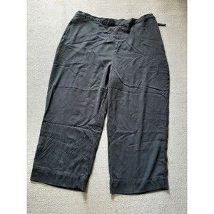 Bobby Chan Women's Capri Pants size 14 Black Silk Blend